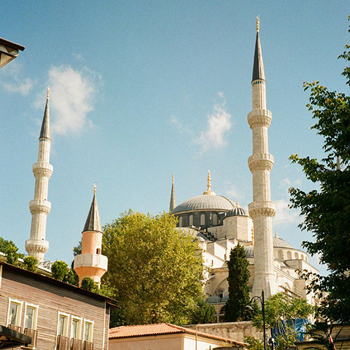 $8.000.000 por persona